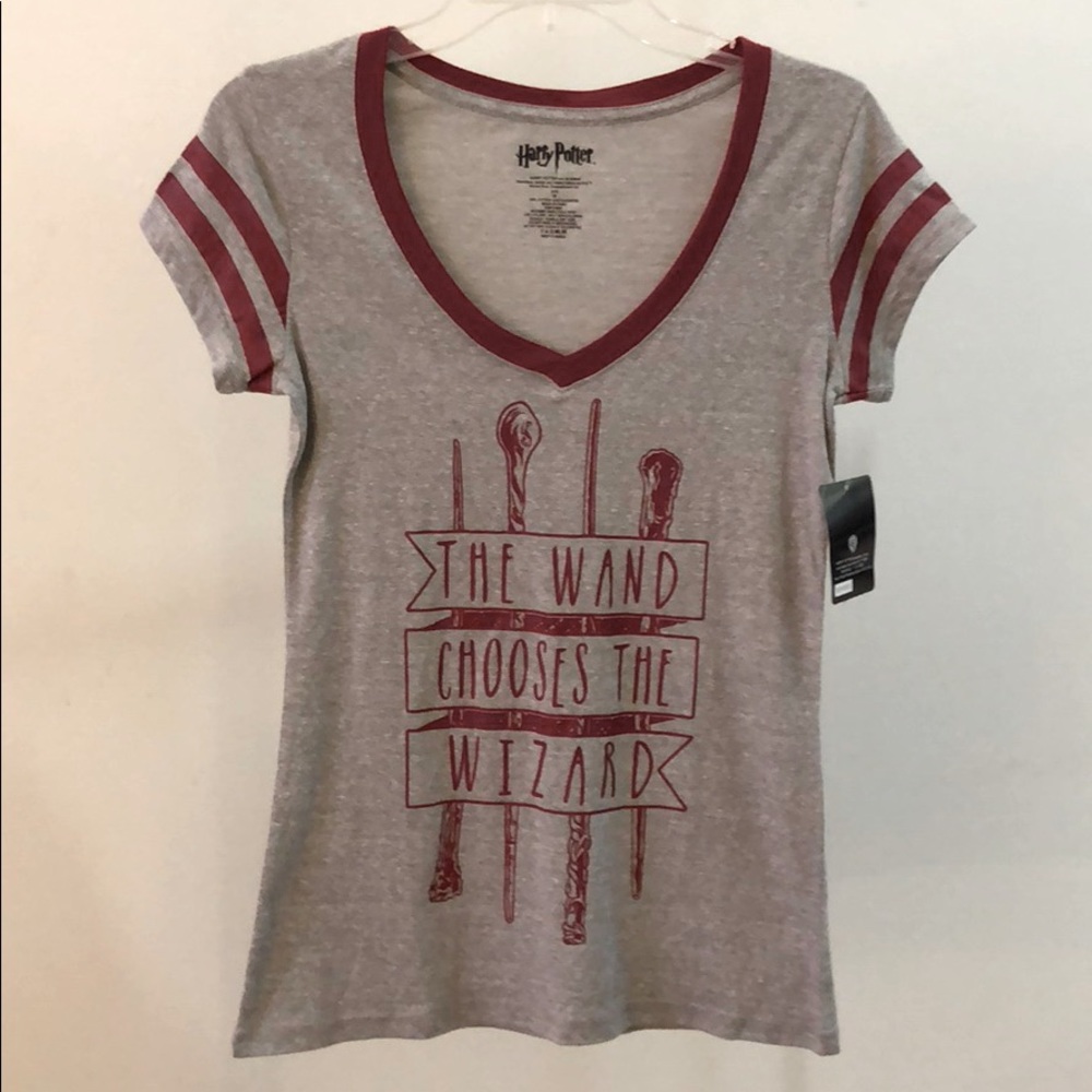 ⭐️ Harry Potter Wand Quote Jersey V Neck